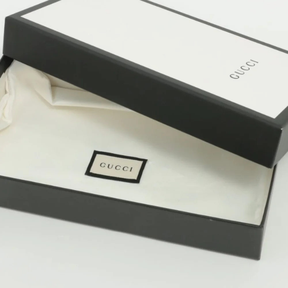 Authentic Gucci GG Supreme - Picture 8 of 10